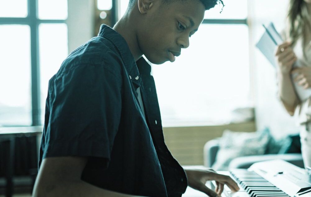 Teen piano lessons