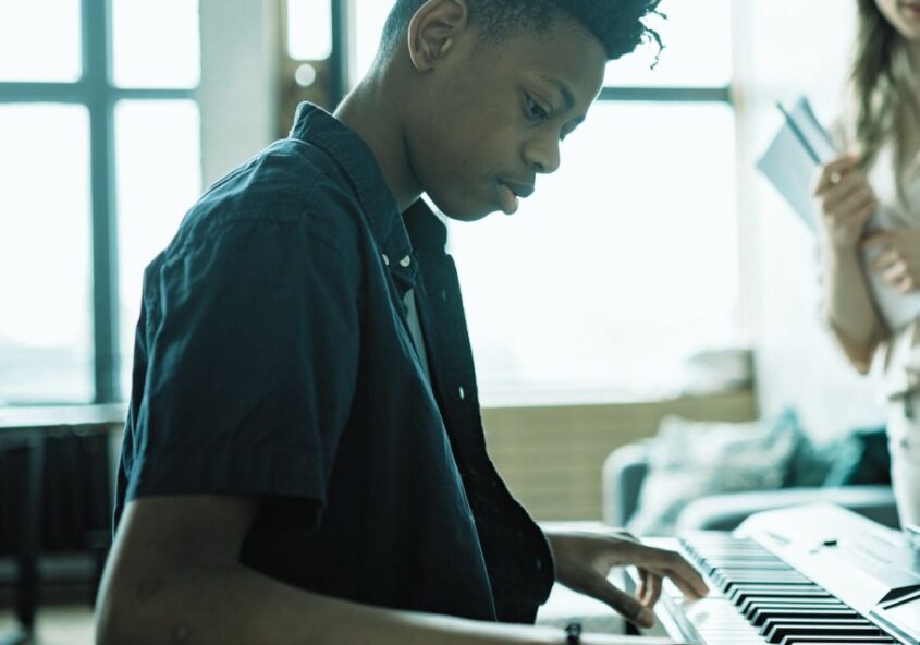 Teen piano lessons